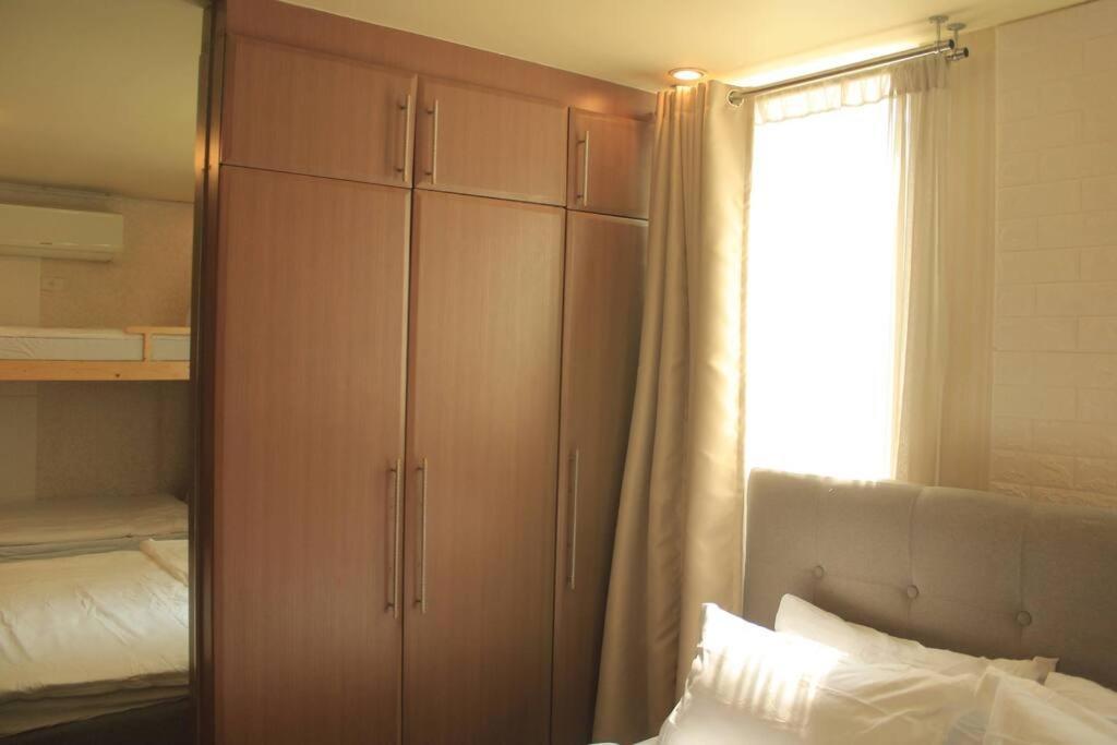 A2J Luxury 1Br Balcony Suite Near Venice Mall Bgc Манила Екстериор снимка